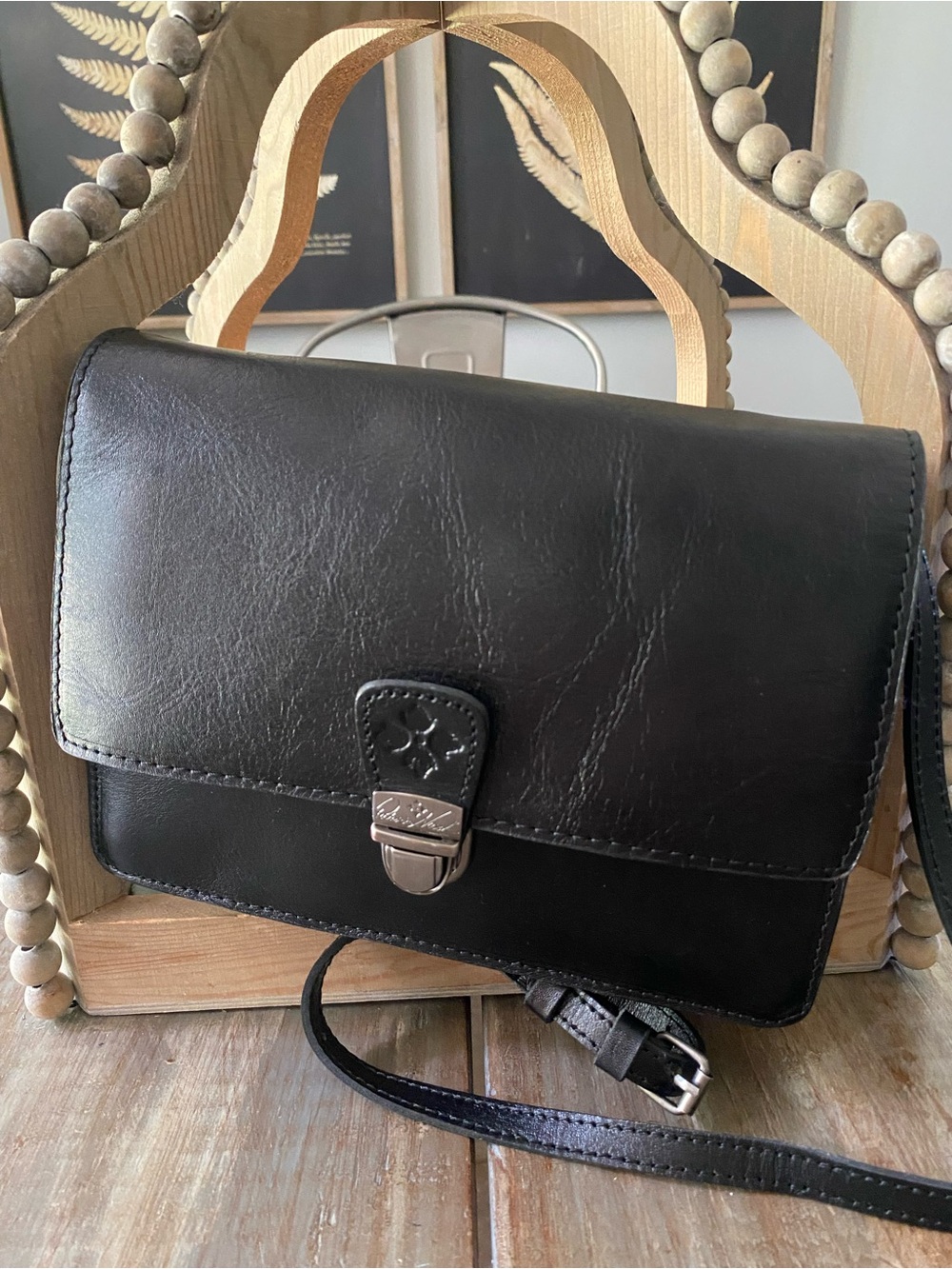 Patricia Nash Lanza Leather Convertible Crossbody Bag Purse Embossed Logo Black - Picture 15 of 17